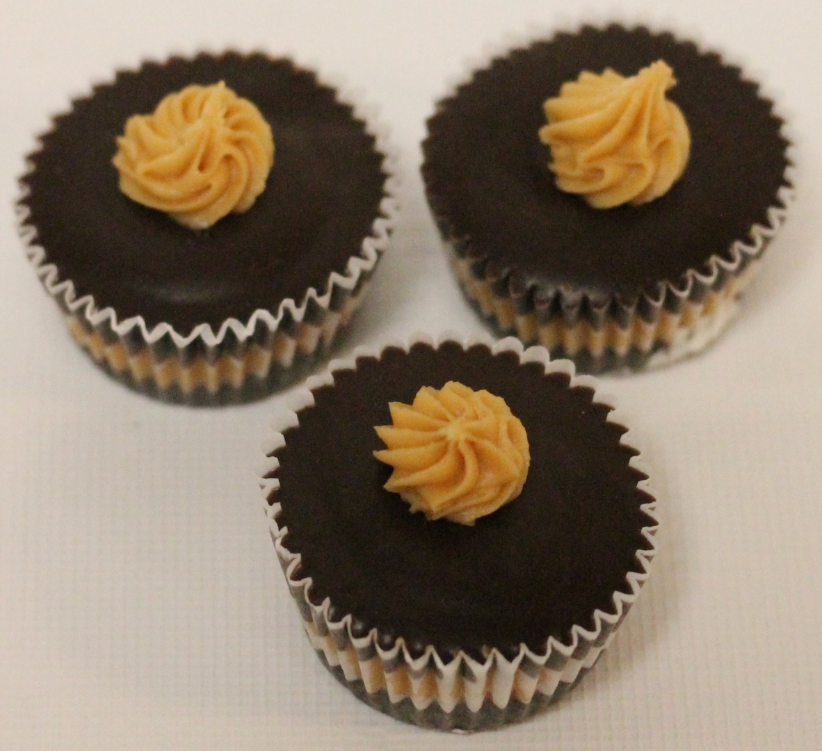 Peanut Butter Cup Minis by www.OldStyleDesserts.com